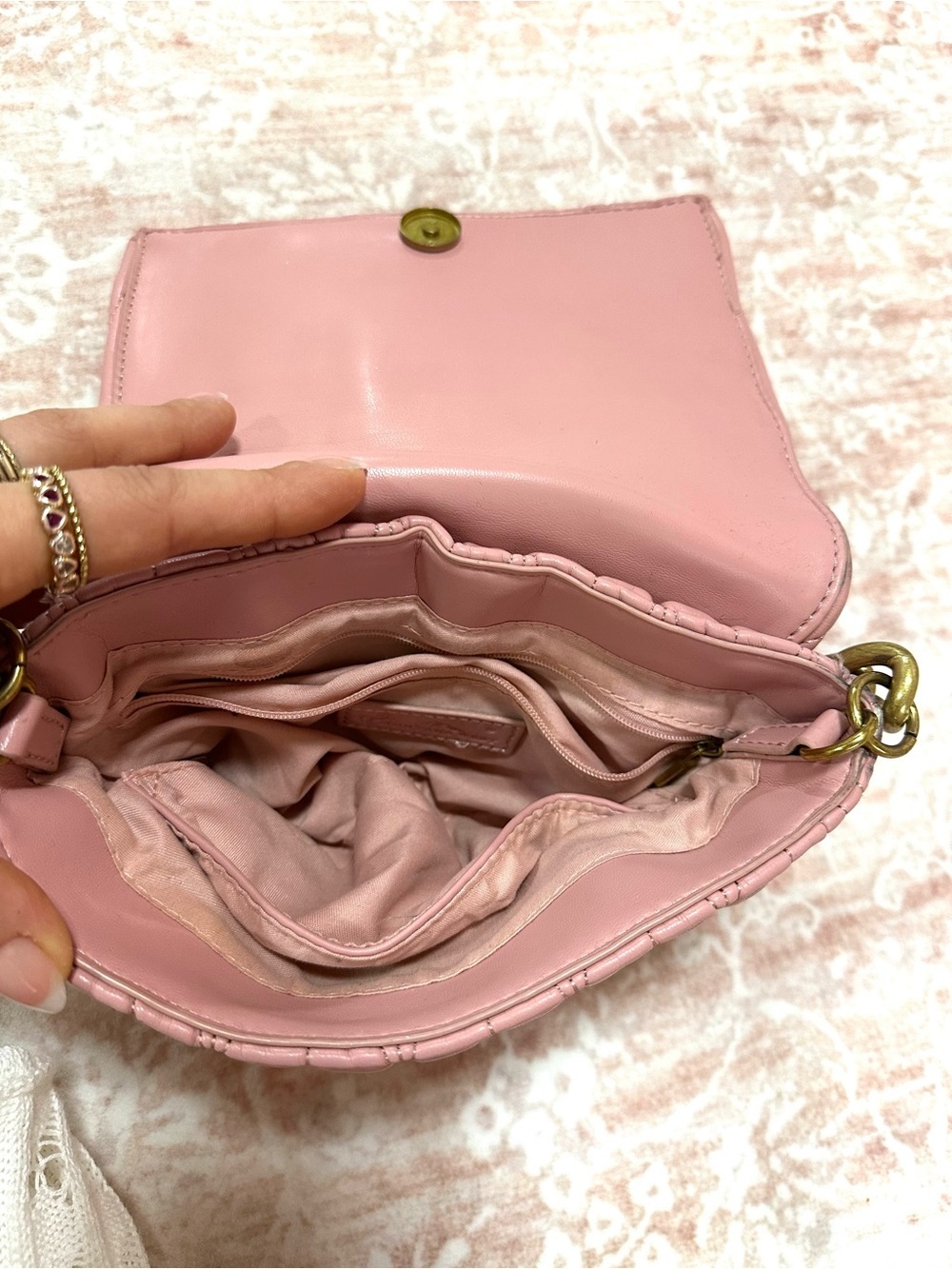 Quilted Leather ⚜️ Pink Golden Chain Bag - Picture 5 of 12